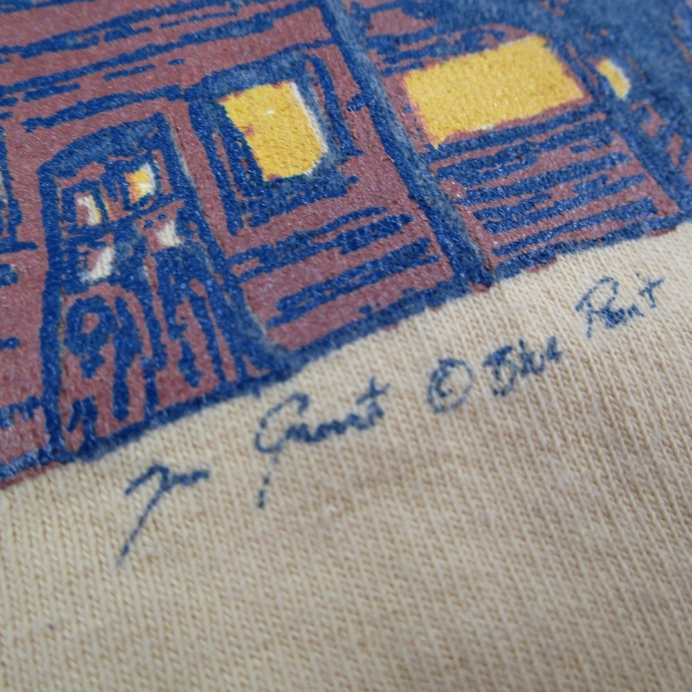 Hanes Driggs Idaho The Cultural Hub of the Universe Graphic Tee Yellow Mens M - Picture 5 of 10